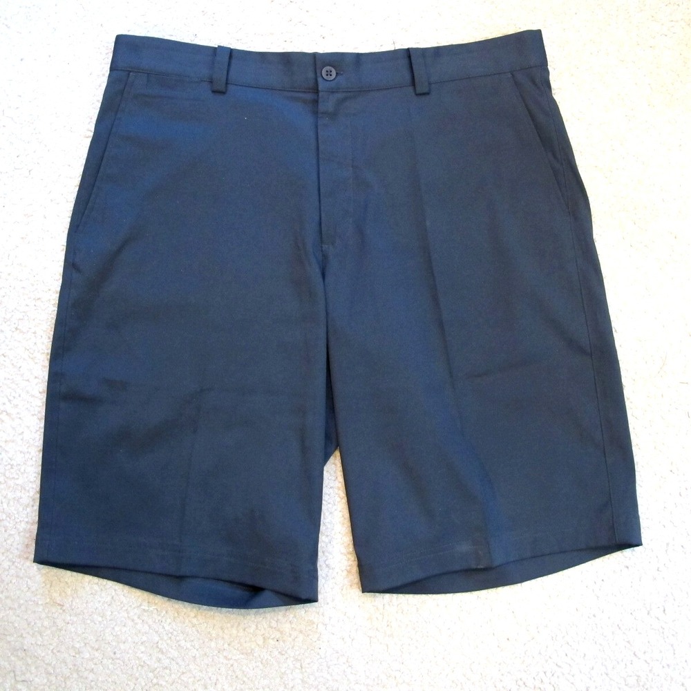 Nike Golf Essential Flat Front Standard Fit Golf Shorts‎ Men's Size 34 x 10